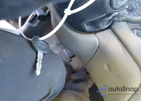 2002 Chevrolet S-10 Ls из США, поврежденный, VIN 1GCCS19W628153569